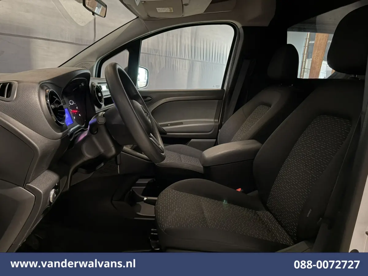 110 CDI 96pk L1H1 Euro6 Airco | Cruisecontrol | LED | Zijdeur Parkeersensoren, 1500kg trekvermogen
