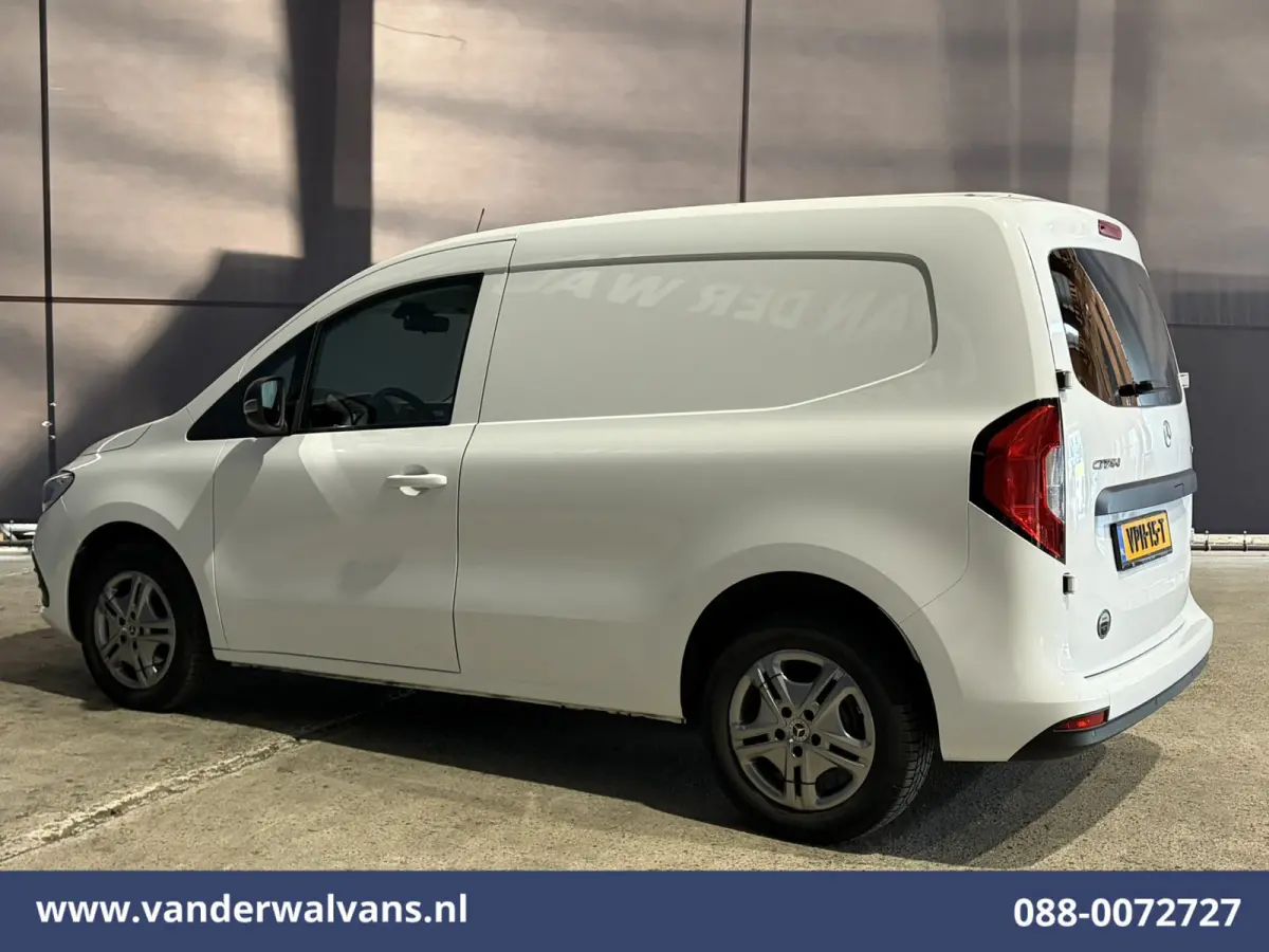 110 CDI 96pk L1H1 Euro6 Airco | Cruisecontrol | LED | Zijdeur Parkeersensoren, 1500kg trekvermogen
