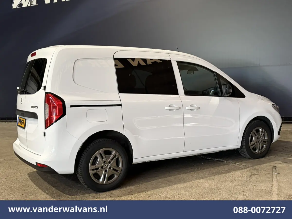 110 CDI 96pk L1H1 Euro6 Airco | Cruisecontrol | LED | Zijdeur Parkeersensoren, 1500kg trekvermogen