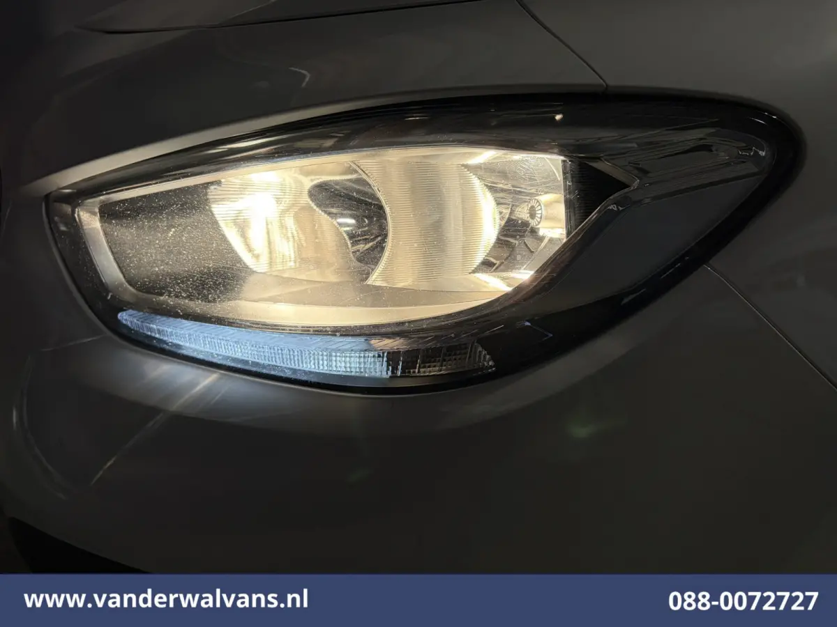 110 CDI 96pk L1H1 Euro6 Airco | Cruisecontrol | LED | Zijdeur Parkeersensoren, 1500kg trekvermogen