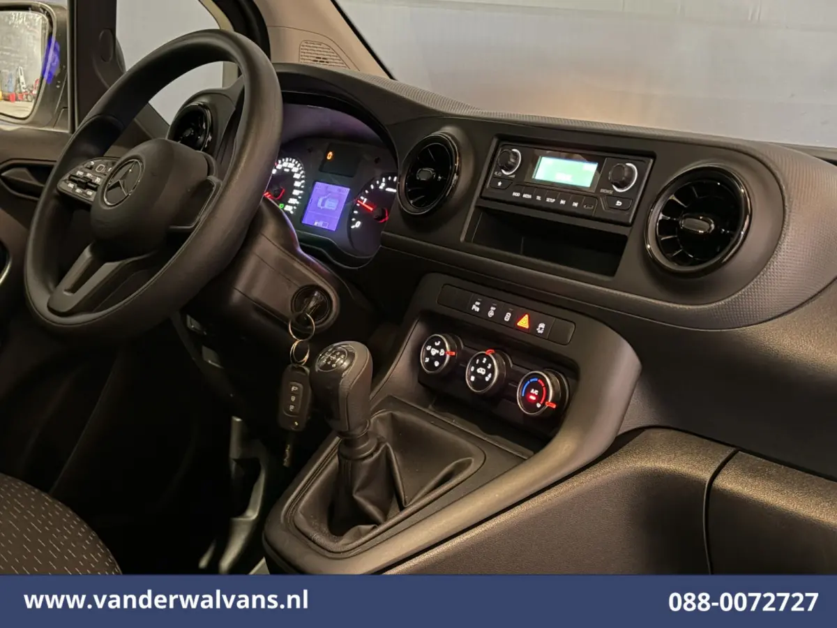 110 CDI 96pk L1H1 Euro6 Airco | Cruisecontrol | LED | Zijdeur Parkeersensoren, 1500kg trekvermogen