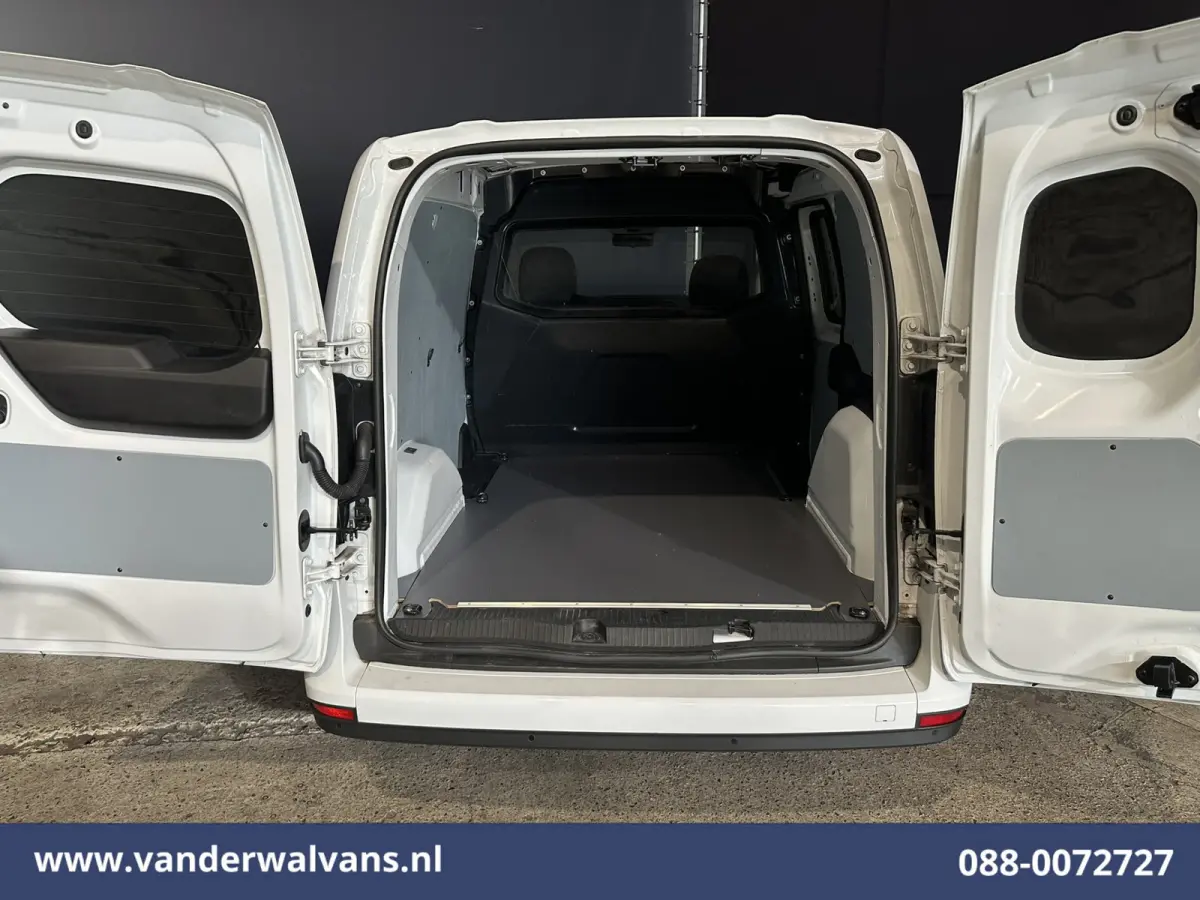 110 CDI 96pk L1H1 Euro6 Airco | Cruisecontrol | LED | Zijdeur Parkeersensoren, 1500kg trekvermogen