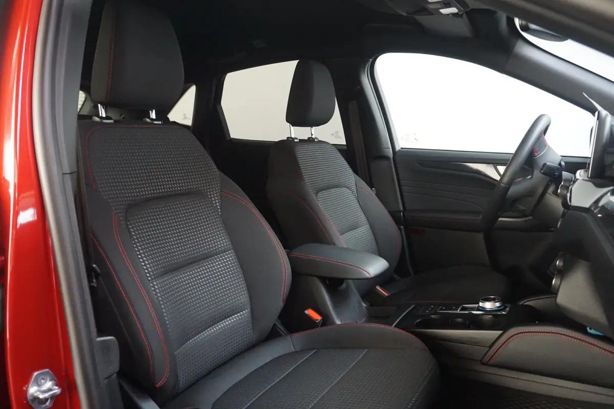 2.5 PHEV ST-Line | 85.6% SoH | Trekhaak | 19 Inch |