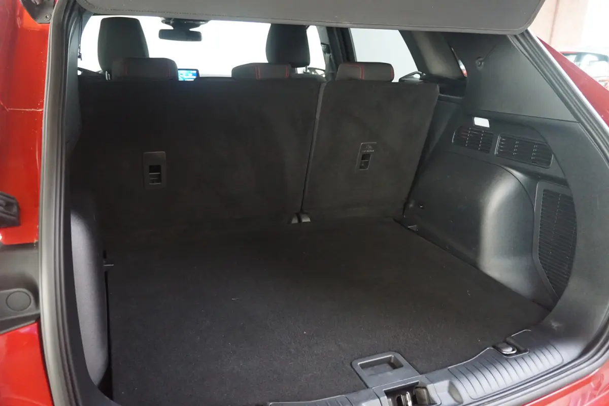 2.5 PHEV ST-Line | 85.6% SoH | Trekhaak | 19 Inch |