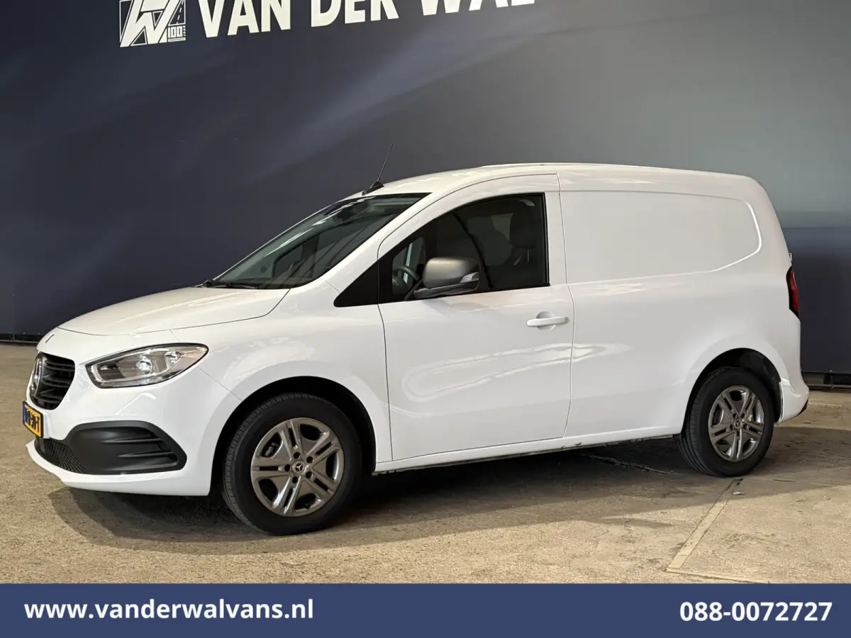 110 CDI 96pk L1H1 Euro6 Airco | Cruisecontrol | LED | Zijdeur Parkeersensoren, 1500kg trekvermogen