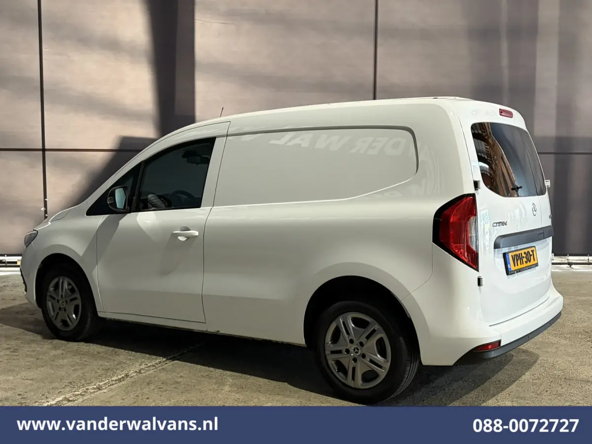 110 CDI 96pk L1H1 Euro6 Airco | Cruisecontrol | LED | Zijdeur Parkeersensoren, 1500kg trekvermogen