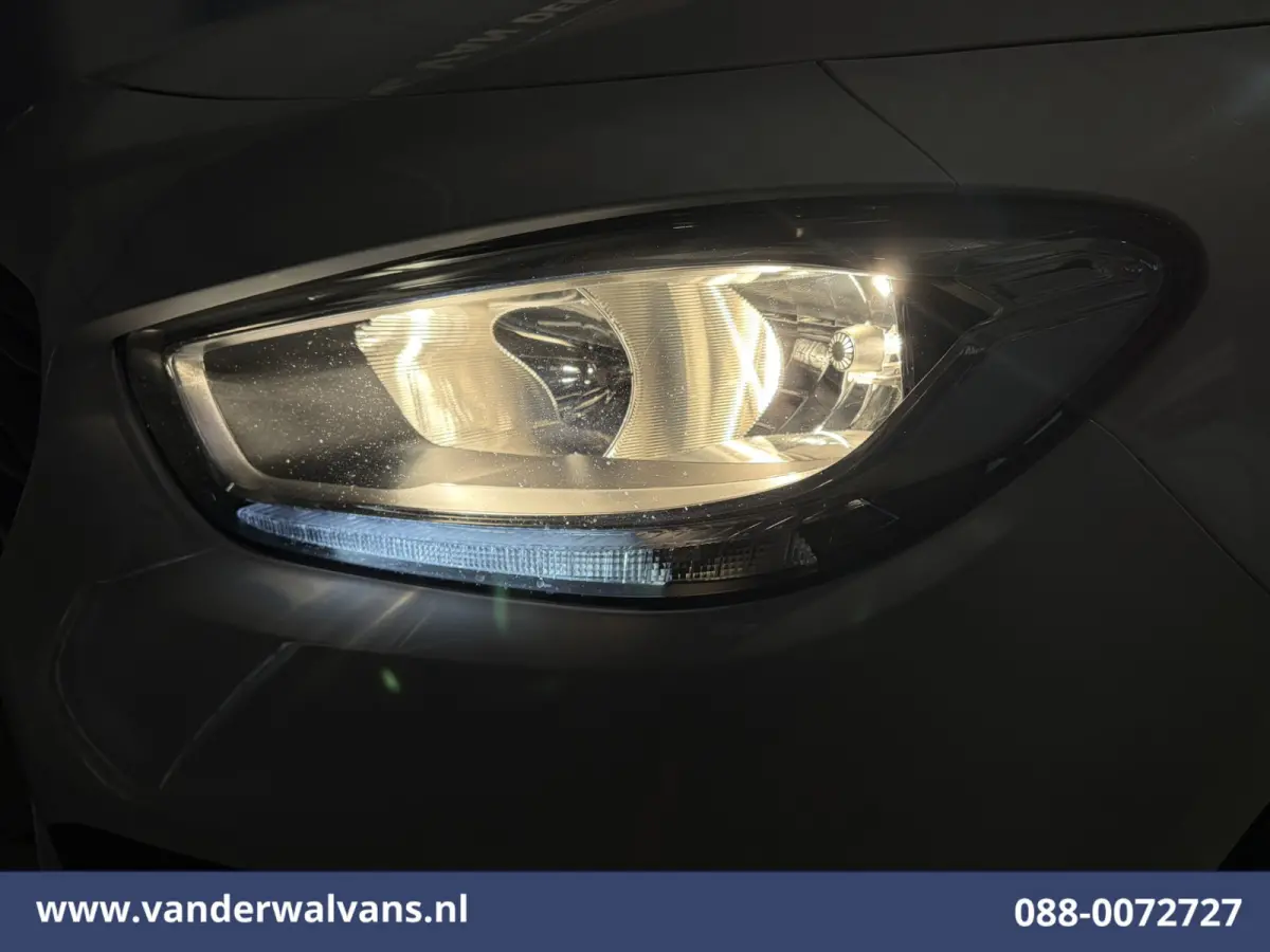 110 CDI 96pk L1H1 Euro6 Airco | Cruisecontrol | LED | Zijdeur Parkeersensoren, 1500kg trekvermogen