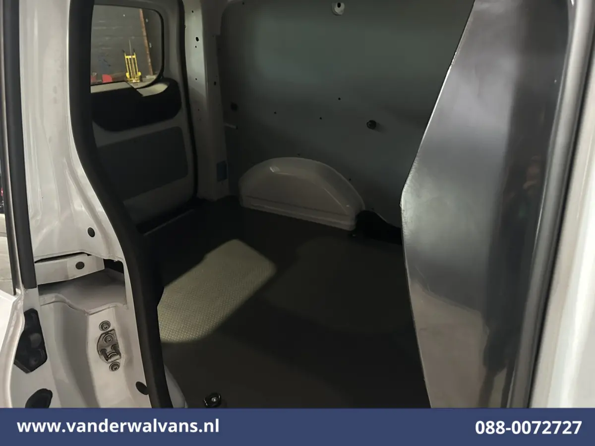 110 CDI 96pk L1H1 Euro6 Airco | Cruisecontrol | LED | Zijdeur Parkeersensoren, 1500kg trekvermogen