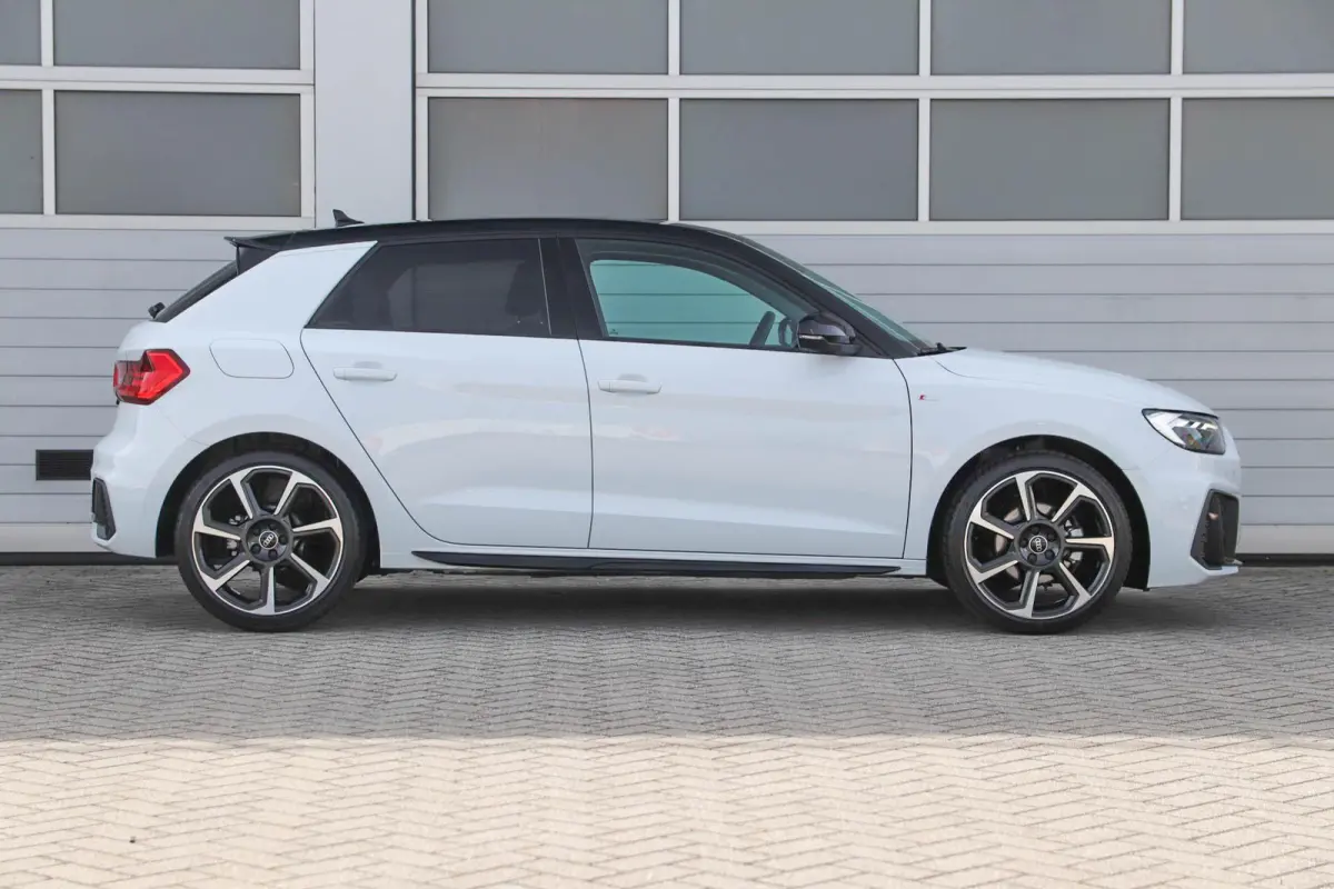 30 TFSI 116pk S-tronic S edition | Achteruitrijcamera | Keyless entry | Autom. Airco