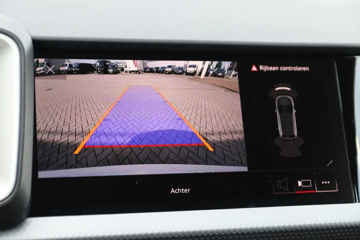 30 TFSI 116pk S-tronic S edition | Achteruitrijcamera | Keyless entry | Autom. Airco