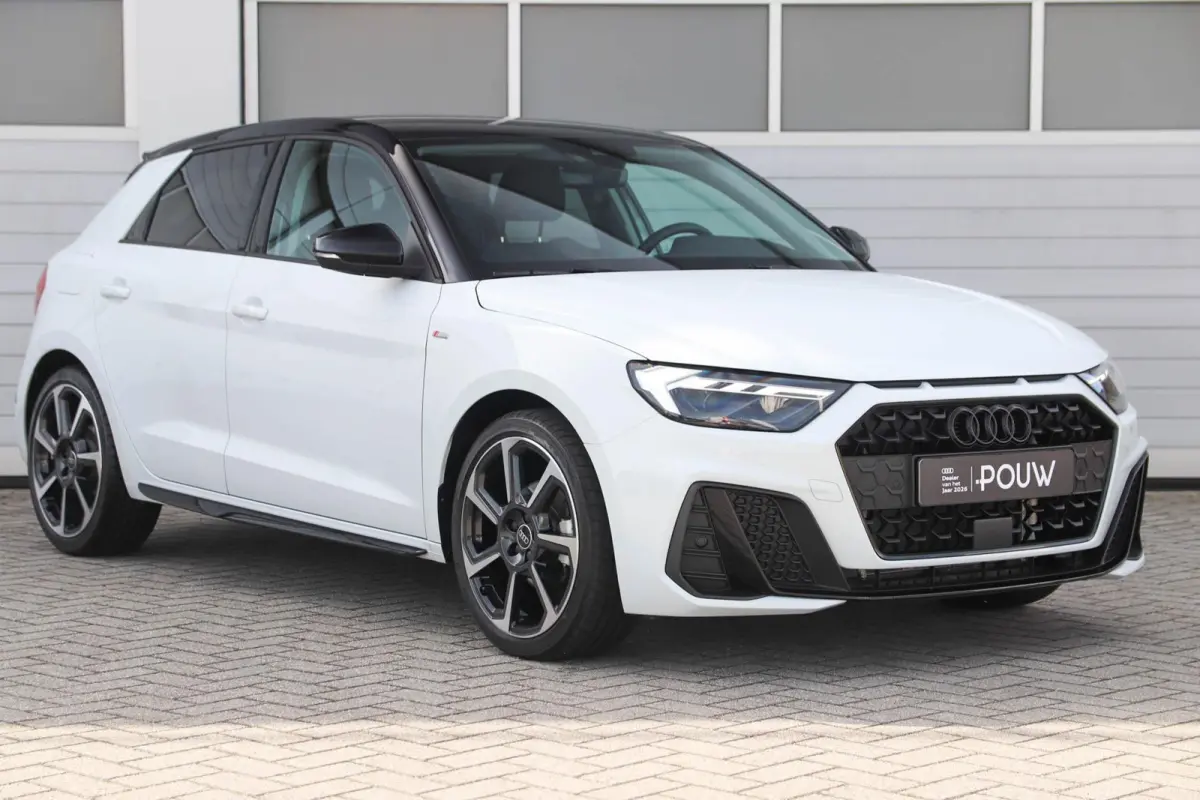 30 TFSI 116pk S-tronic S edition | Achteruitrijcamera | Keyless entry | Autom. Airco