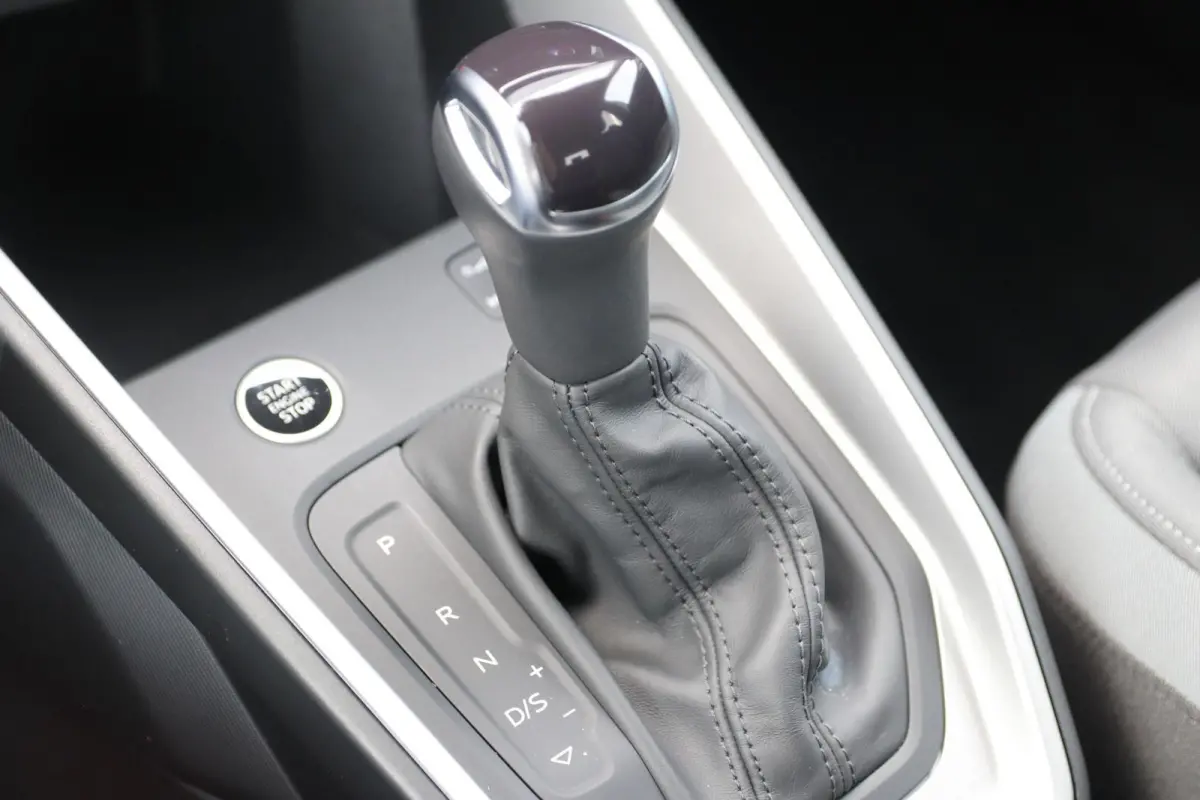 30 TFSI 116pk S-tronic S edition | Achteruitrijcamera | Keyless entry | Autom. Airco