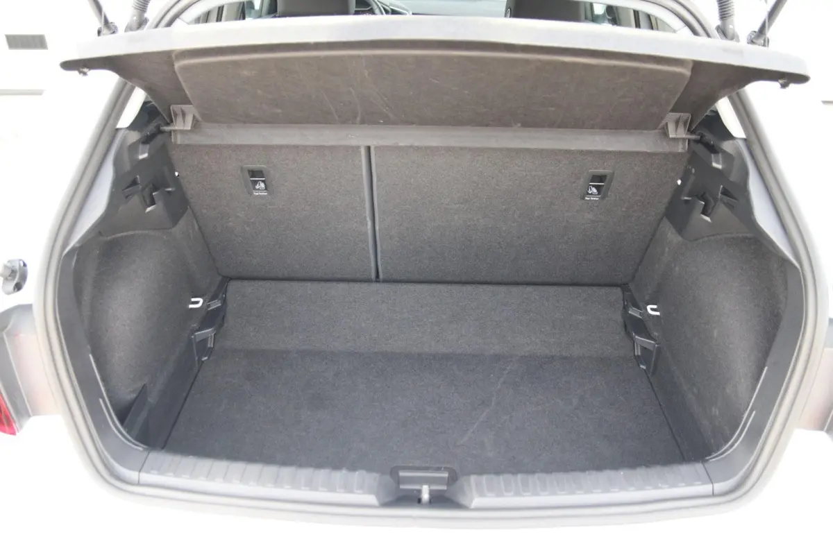 30 TFSI 116pk S-tronic S edition | Achteruitrijcamera | Keyless entry | Autom. Airco