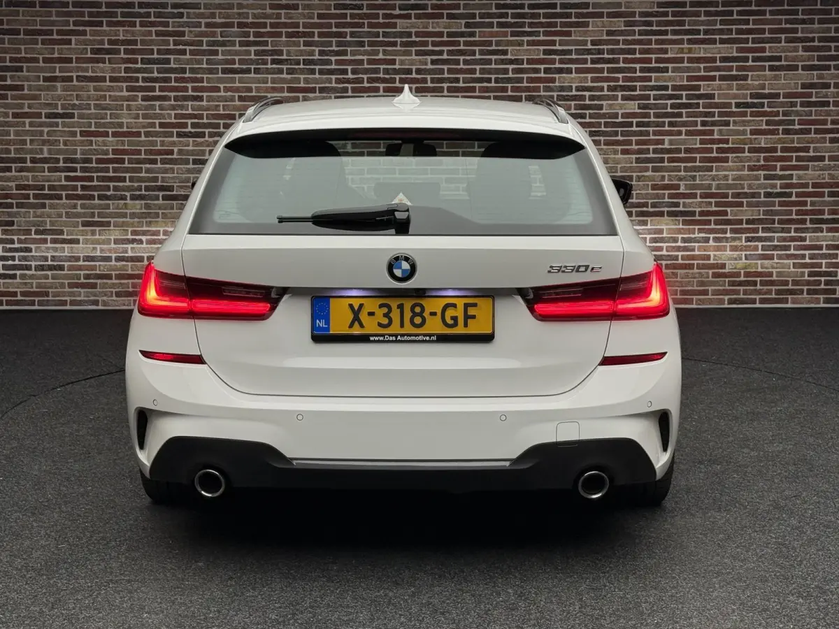 330e M Sport H/K Leer Camera O.Z Velgen