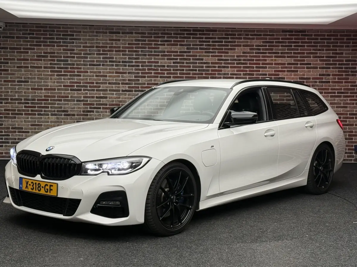 330e M Sport H/K Leer Camera O.Z Velgen