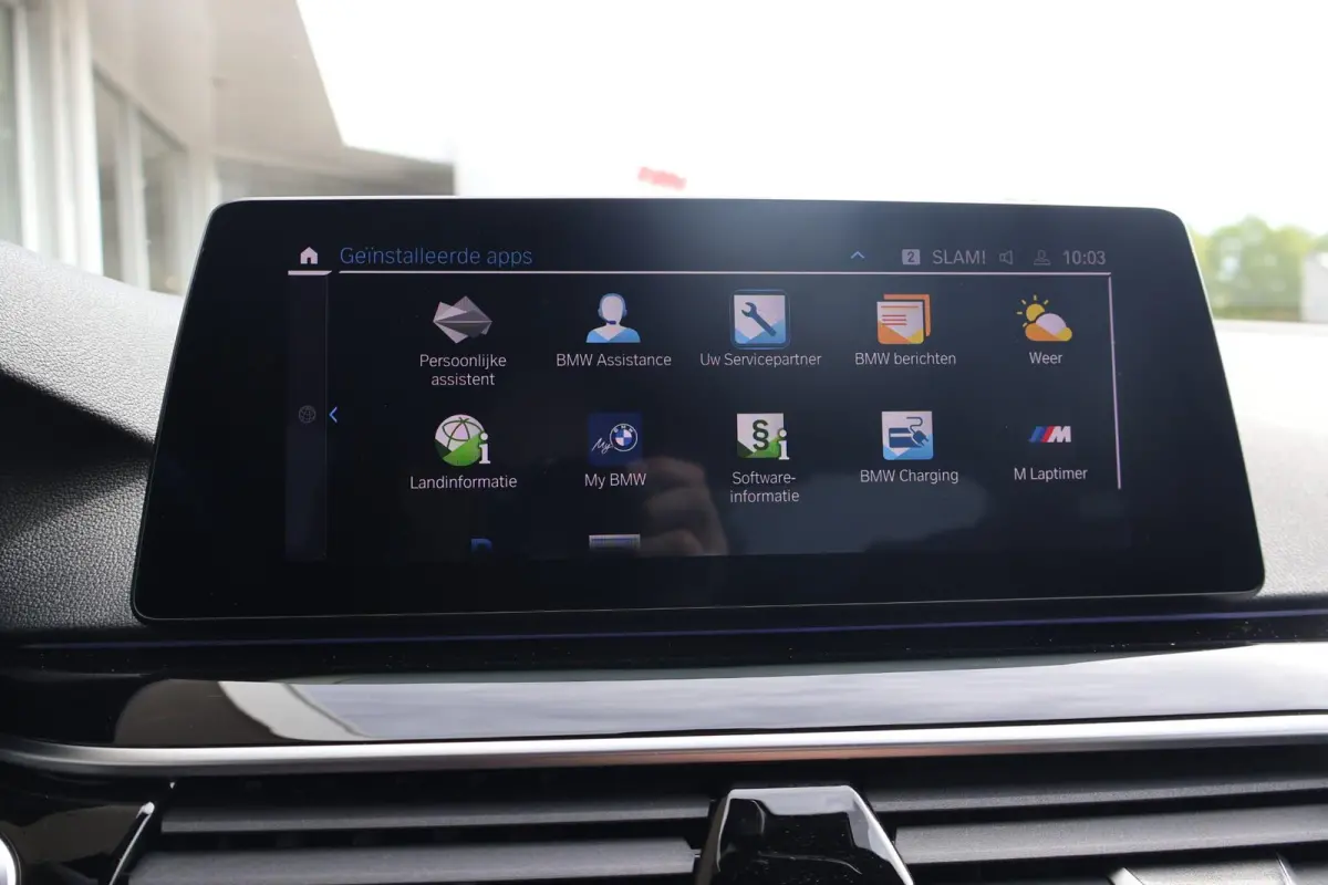 530e 252pk iPerformance High Executive Edition | SoH 91% | Camera | Apple Carplay | Navigatie | PDC | Cruise Control