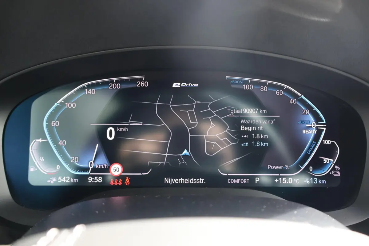 530e 252pk iPerformance High Executive Edition | SoH 91% | Camera | Apple Carplay | Navigatie | PDC | Cruise Control