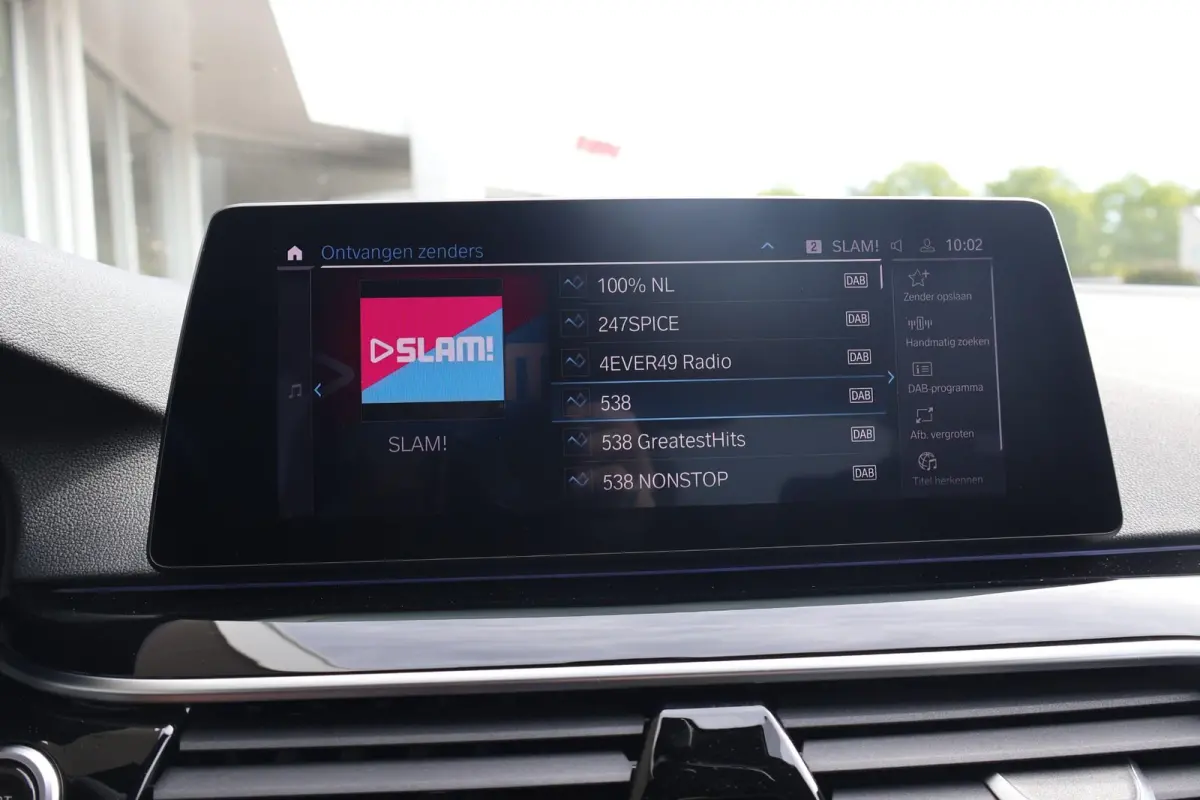 530e 252pk iPerformance High Executive Edition | SoH 91% | Camera | Apple Carplay | Navigatie | PDC | Cruise Control