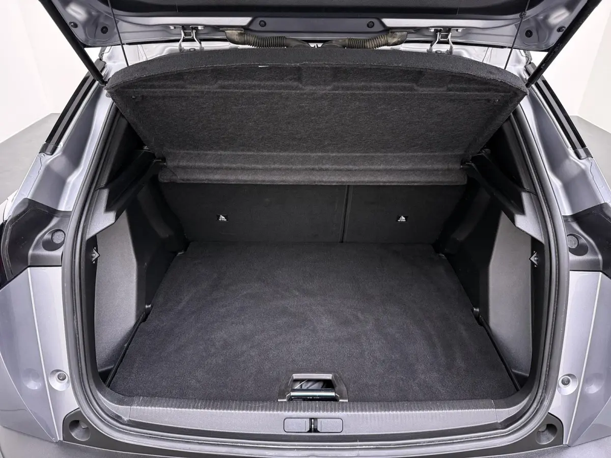 GT 145pk Hybrid Automaat | Automatische Airco | Camera achter | Navigatie | Cruise control | Apple Carplay en Android auto draadloos
