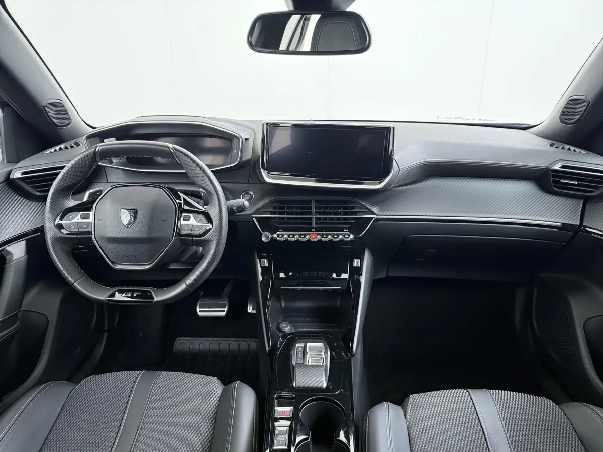 GT 145pk Hybrid Automaat | Automatische Airco | Camera achter | Navigatie | Cruise control | Apple Carplay en Android auto draadloos