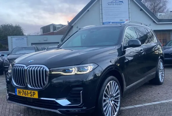 XDrive40i 7-PERS/SKYLOUNGE/HUD/LASER/MASSAGE
