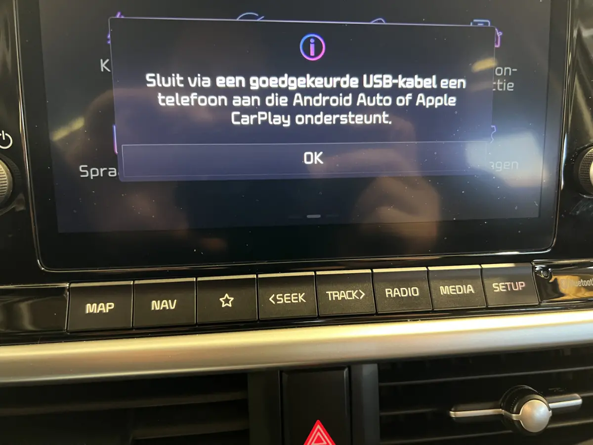 1.0 DPi DynamicPlusLine | Navigatie/Android/Apple Carplay | LM Velgen 15" | Cruise Control | Airco |