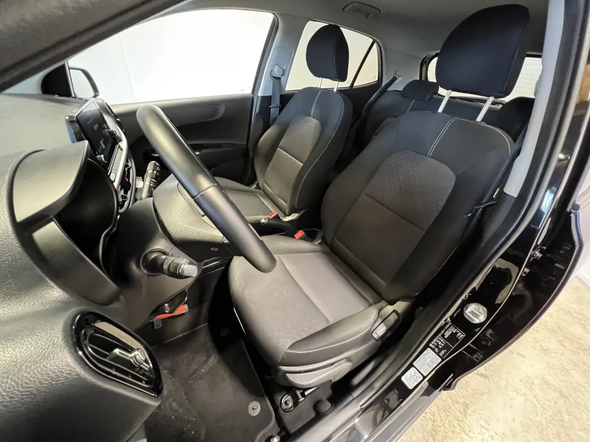 1.0 DPi DynamicPlusLine | Navigatie/Android/Apple Carplay | LM Velgen 15" | Cruise Control | Airco |