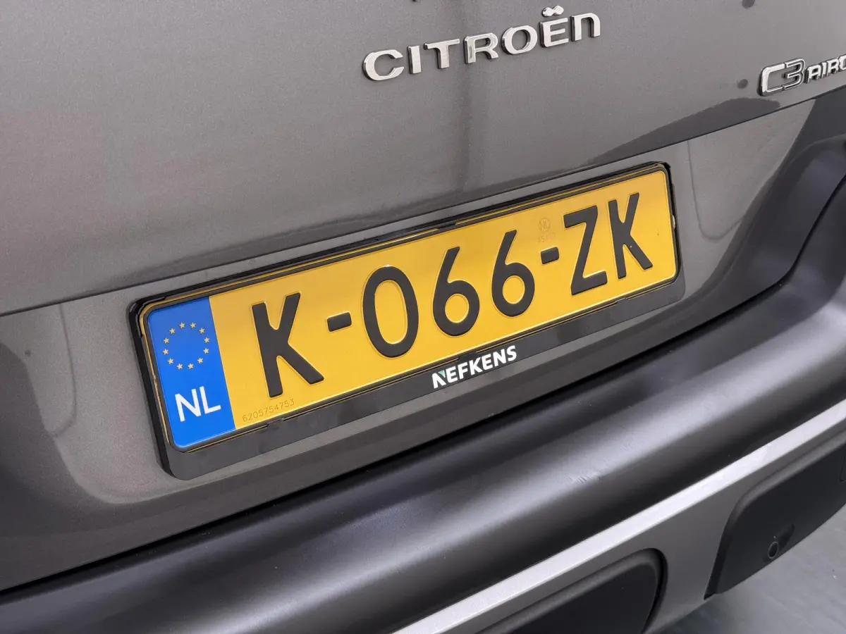 130pk Shine | 1ste eigenaar | Trekhaak | Parkeersensoren | Navigatie | LED lampen | AUTOMAAT
