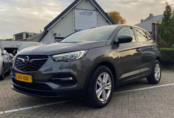 1.2 Turbo NAVI/CRUISE/PDC/79900KM/KEURIG