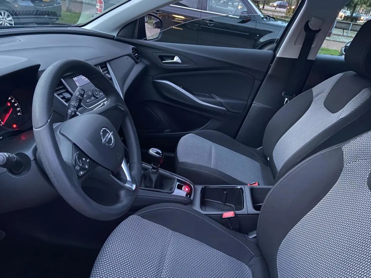 1.2 Turbo NAVI/CRUISE/PDC/79900KM/KEURIG