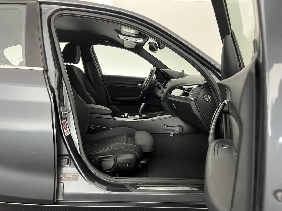 116d Sportline Corporate Lease Executive Aut. *FULL-LED | SPORTSEATS | HIFI-SOUND | NAVI-FULLMAP | ECC | PDC | CRUISE | 17''ALU*