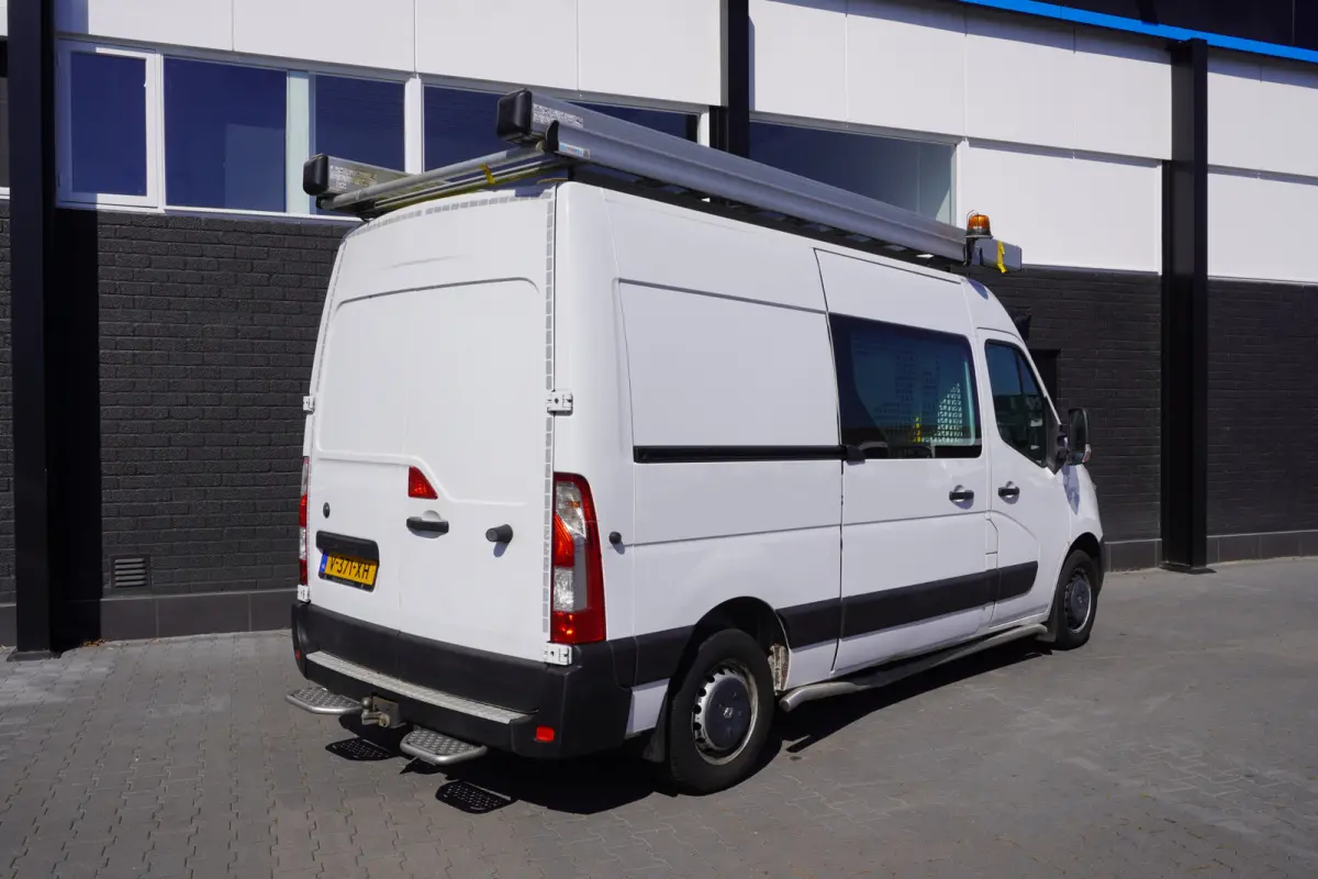 2.3 dCi 130PK L2H2 EURO 6 - Airco - Navi - Cruise - € 11.950,- Excl.