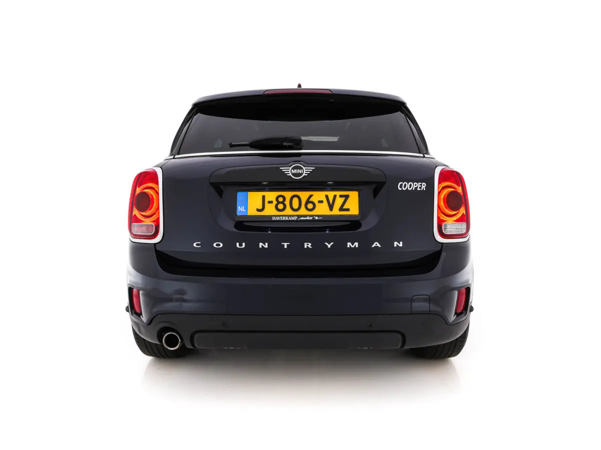 Mini 1.5 Cooper Chili Aut. *PANO | LEATHER-FABRIC | FULL-LED | HARMAN/KARDON | HEATED-SPORTSEATS | KEYLESS | NAVI-FULLMAP | PRIVACY-GLASS | AMBIENTLIGHT | ECC | PDC | CRUISE | 18''ALU*