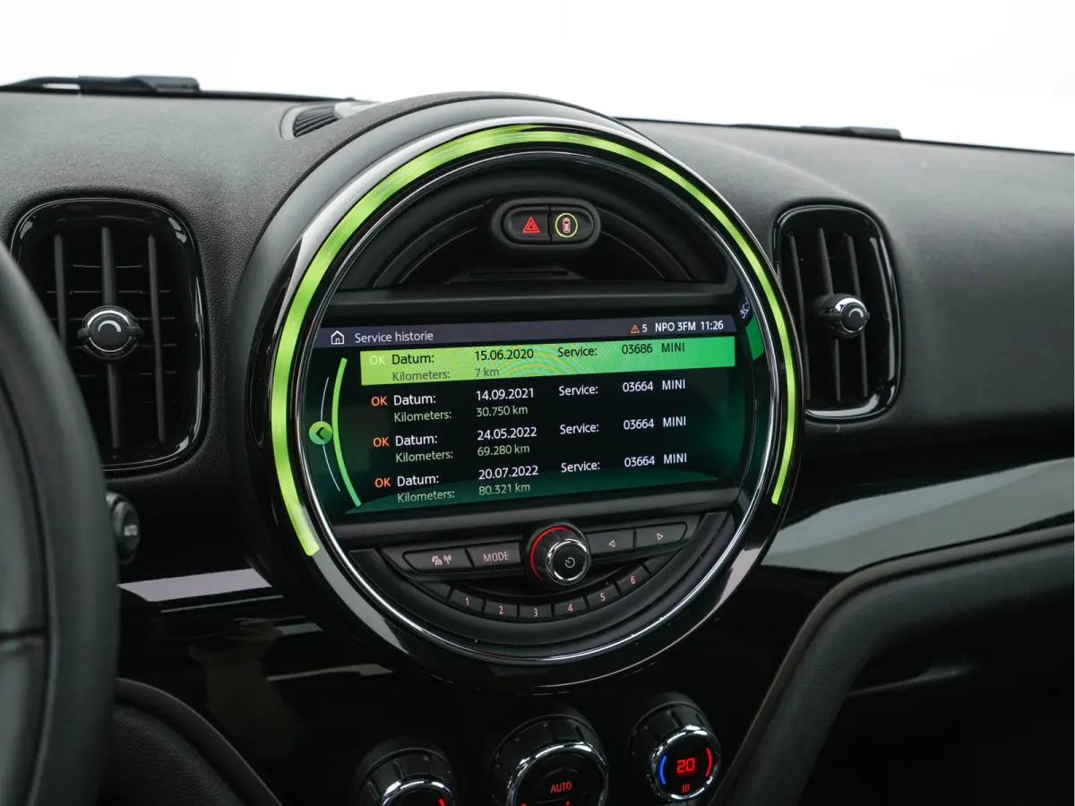 Mini 1.5 Cooper Chili Aut. *PANO | LEATHER-FABRIC | FULL-LED | HARMAN/KARDON | HEATED-SPORTSEATS | KEYLESS | NAVI-FULLMAP | PRIVACY-GLASS | AMBIENTLIGHT | ECC | PDC | CRUISE | 18''ALU*