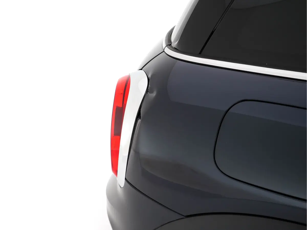 Mini 1.5 Cooper Chili Aut. *PANO | LEATHER-FABRIC | FULL-LED | HARMAN/KARDON | HEATED-SPORTSEATS | KEYLESS | NAVI-FULLMAP | PRIVACY-GLASS | AMBIENTLIGHT | ECC | PDC | CRUISE | 18''ALU*