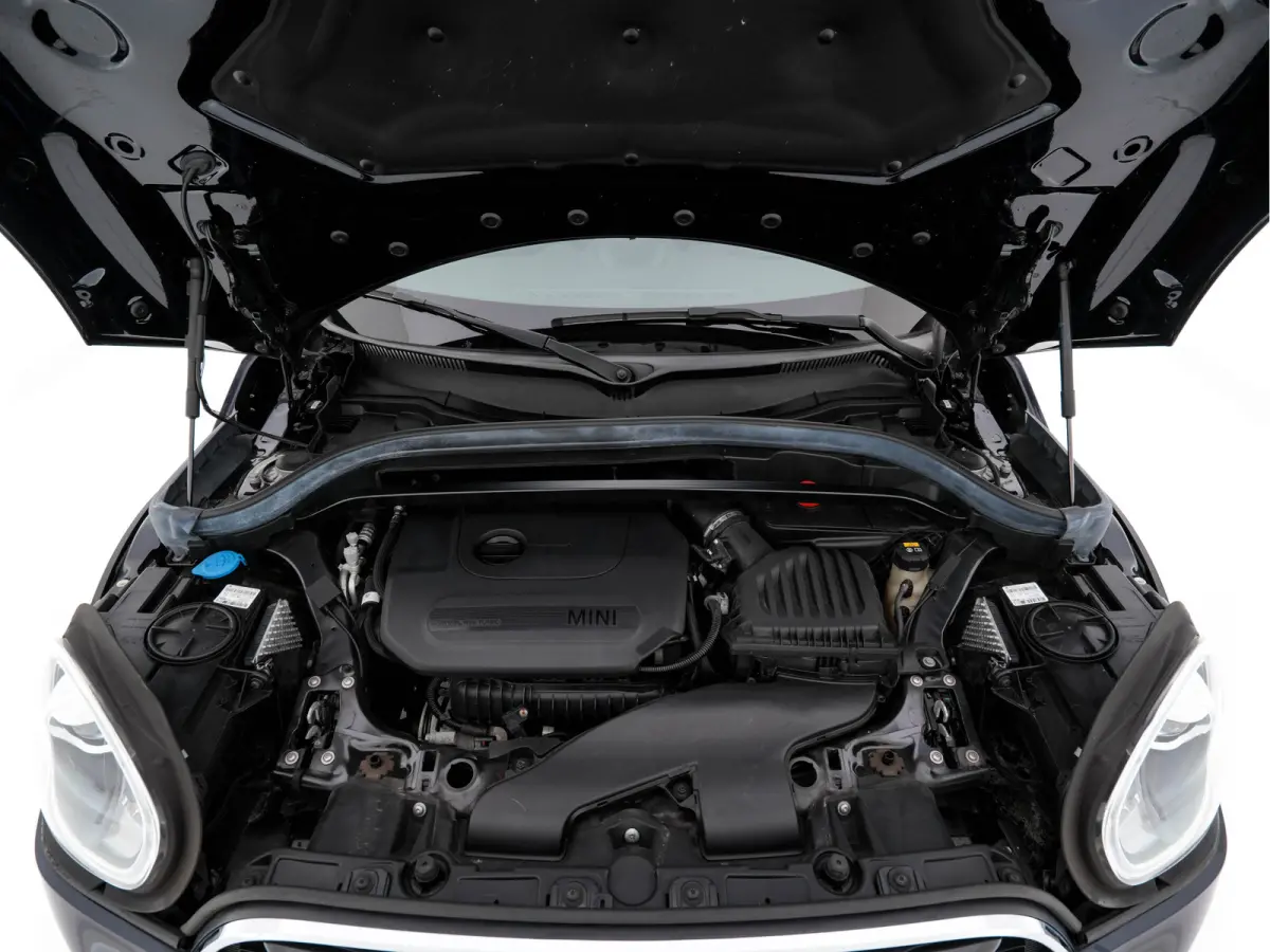 Mini 1.5 Cooper Chili Aut. *PANO | LEATHER-FABRIC | FULL-LED | HARMAN/KARDON | HEATED-SPORTSEATS | KEYLESS | NAVI-FULLMAP | PRIVACY-GLASS | AMBIENTLIGHT | ECC | PDC | CRUISE | 18''ALU*
