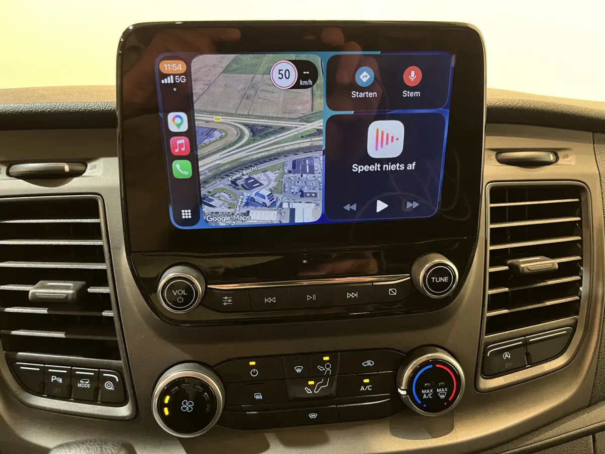 280 2.0 TDCI L1H1 Trend 130 PK Automaat / Euro 6 / Schuifdeur L + R / Airco / CarPlay / Cruise Control Adap. / Trekhaak / Navigatie / 3-Zits