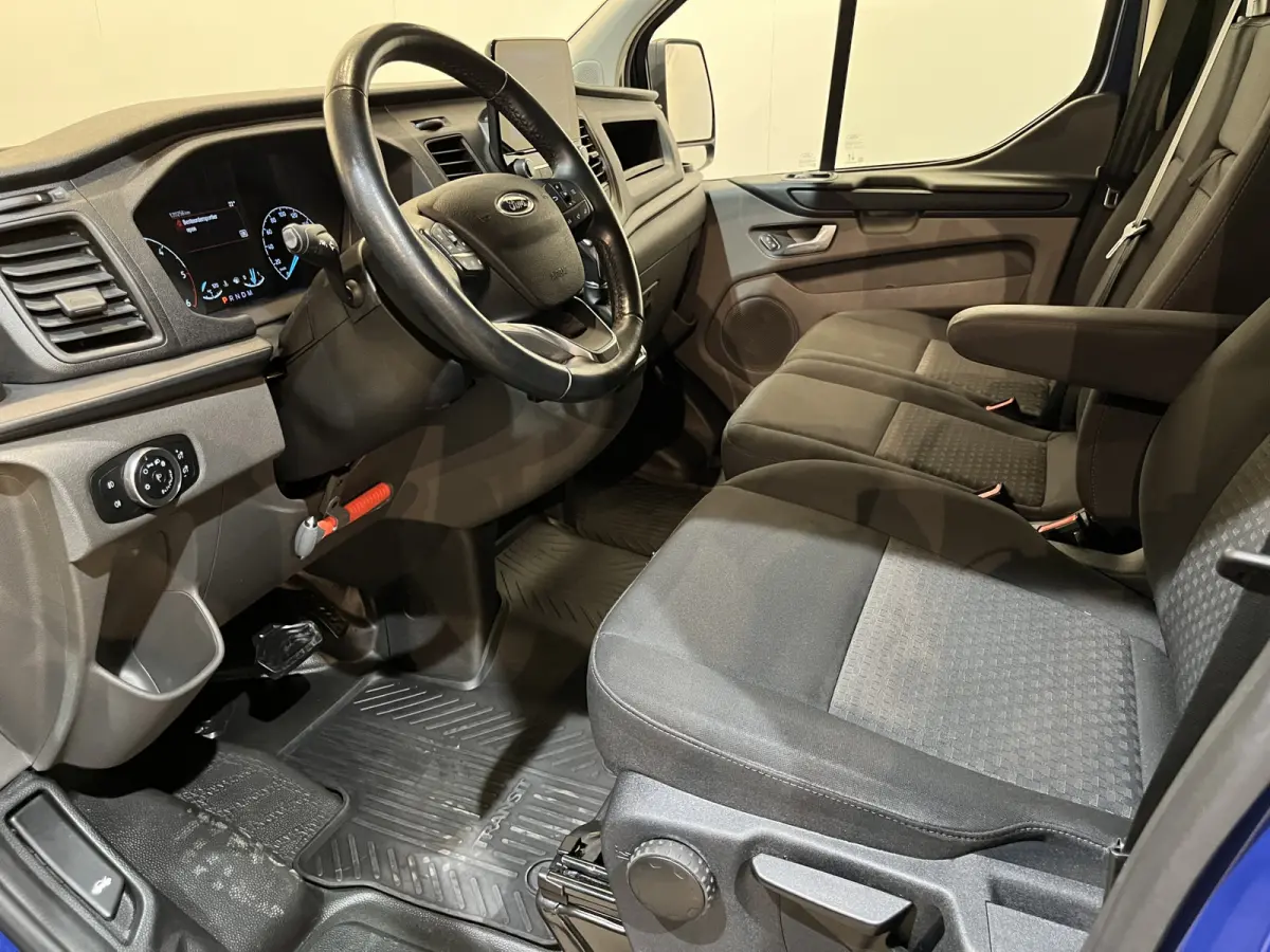 280 2.0 TDCI L1H1 Trend 130 PK Automaat / Euro 6 / Schuifdeur L + R / Airco / CarPlay / Cruise Control Adap. / Trekhaak / Navigatie / 3-Zits
