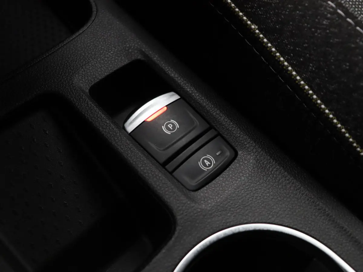 1.6 E-Tech full hybrid 145 techno | Achteruitrijcamera | Adaptieve cruise control | Digitale Cockpit | Navigatie |