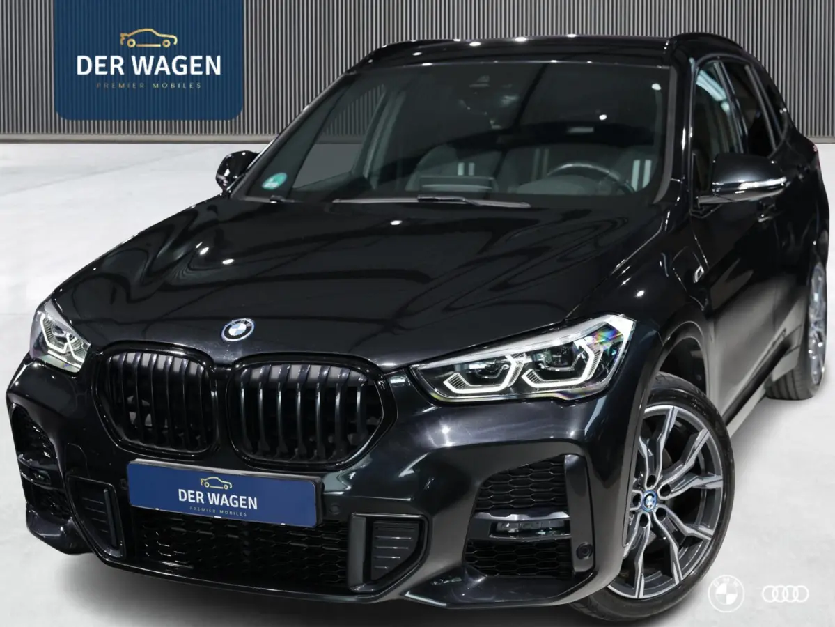 xDr25e M SPORT / HEADUP / HIFI / TREKHAAK / CAMERA / 19"