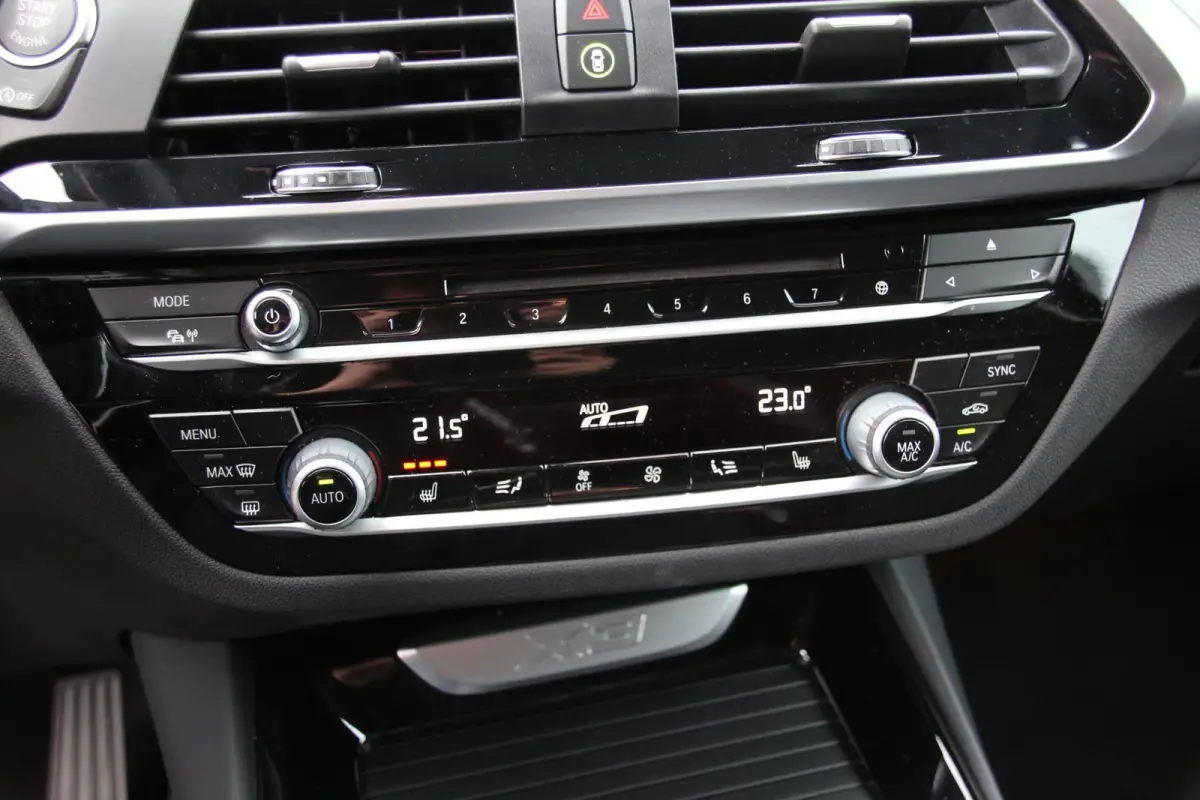xDrive20i elek.trekh. Navi. LED Camera
