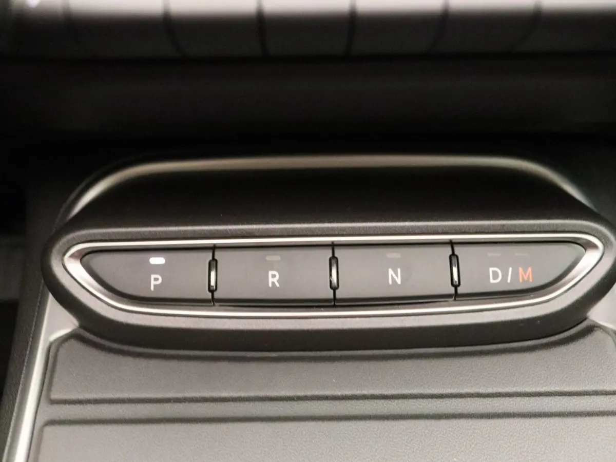 1.2 e-Hybrid Summit | Tot 8 Jaar speciale garantie | Demo aanbod |