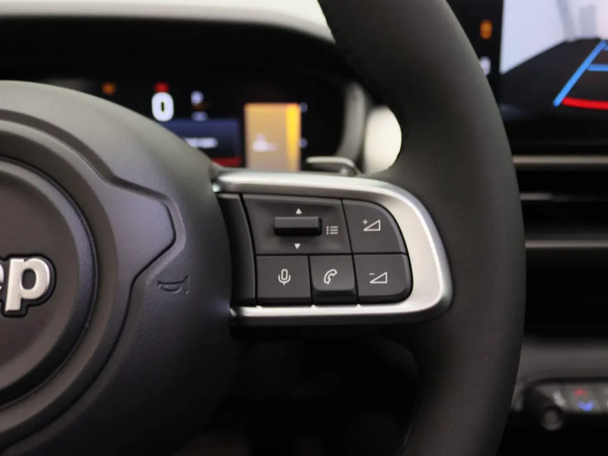 1.2 e-Hybrid Summit | Tot 8 Jaar speciale garantie | Demo aanbod |
