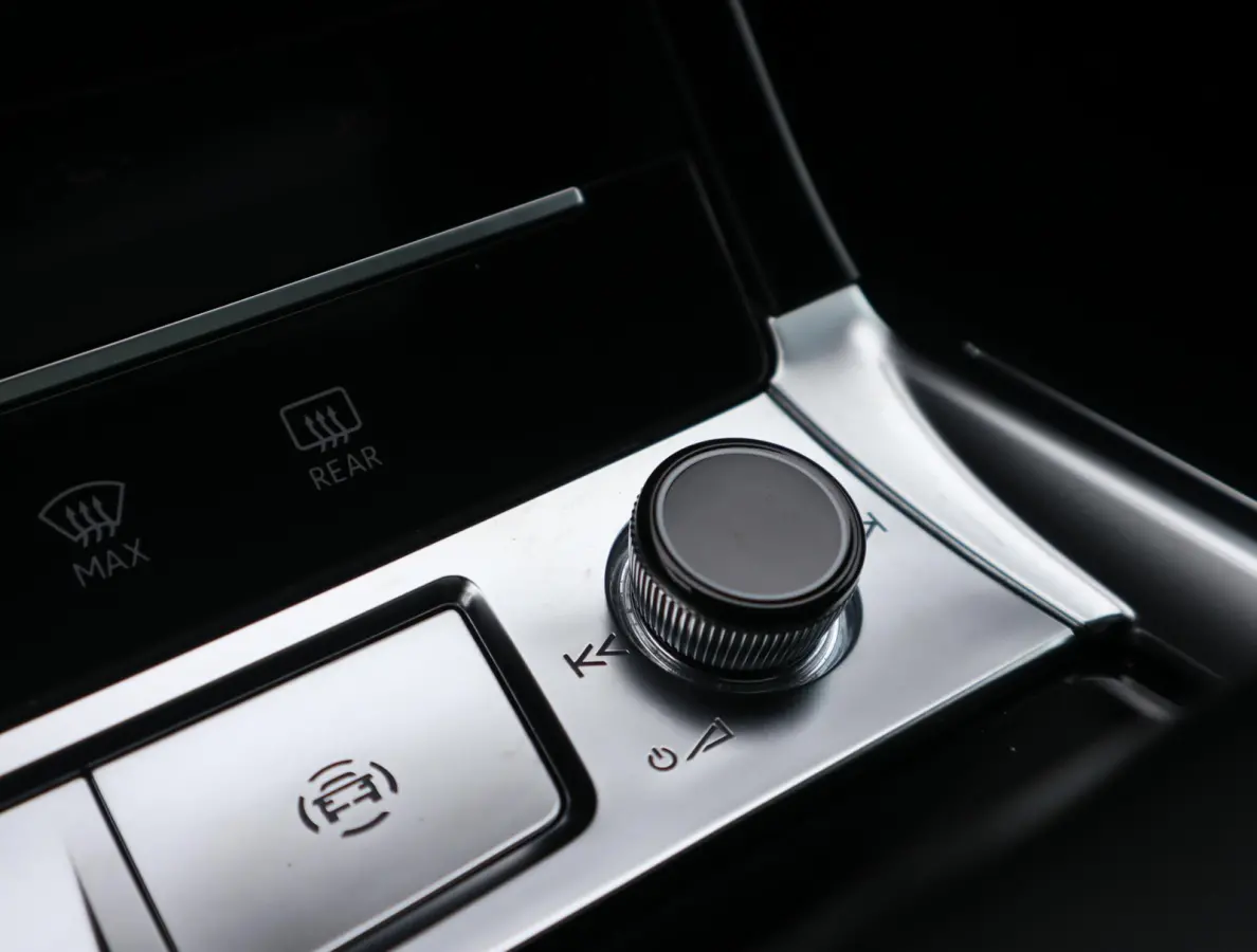 55 quattro S Edition 115 kWh | 94% SOH | Pano | B&O | 22Kw Boordlader | Airco separaat | HUD | 360 | 22 Inch