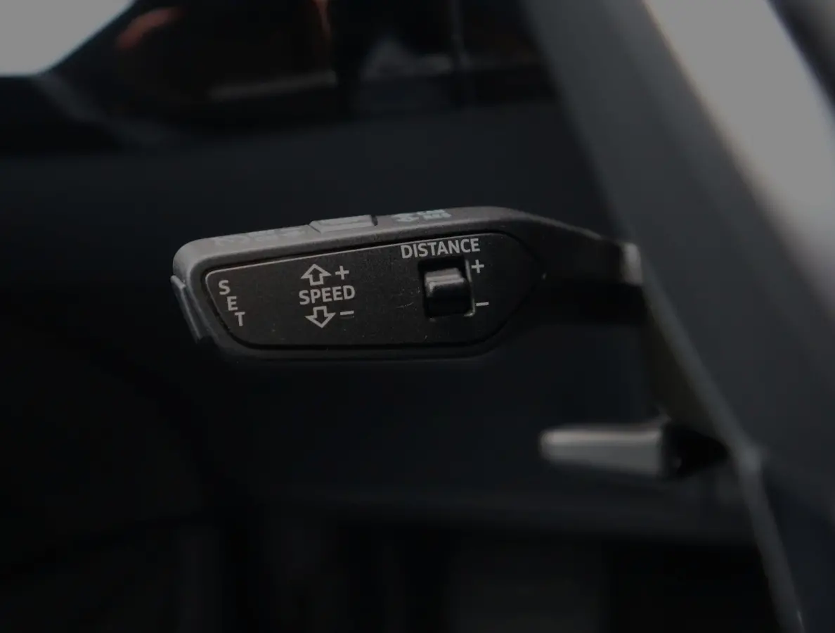 55 quattro S Edition 115 kWh | 94% SOH | Pano | B&O | 22Kw Boordlader | Airco separaat | HUD | 360 | 22 Inch