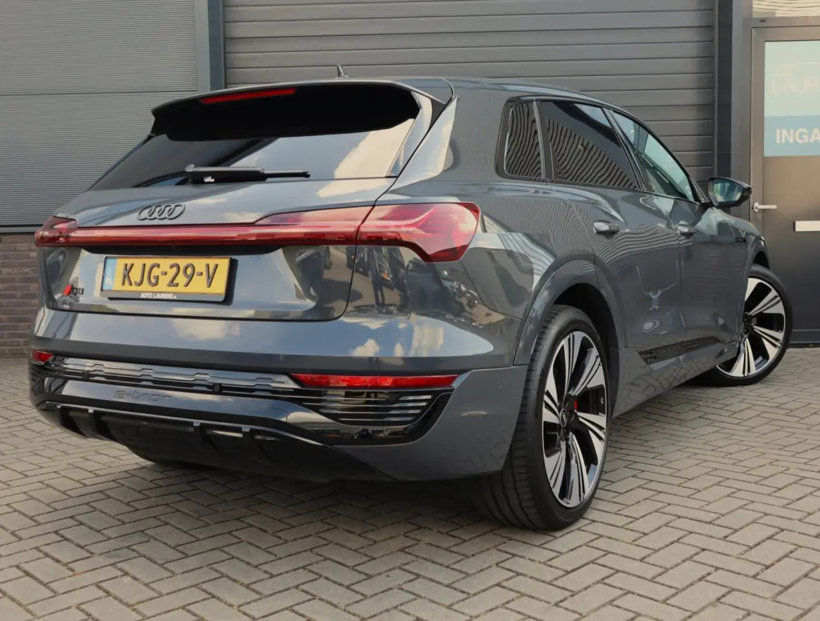 55 quattro S Edition 115 kWh | 94% SOH | Pano | B&O | 22Kw Boordlader | Airco separaat | HUD | 360 | 22 Inch