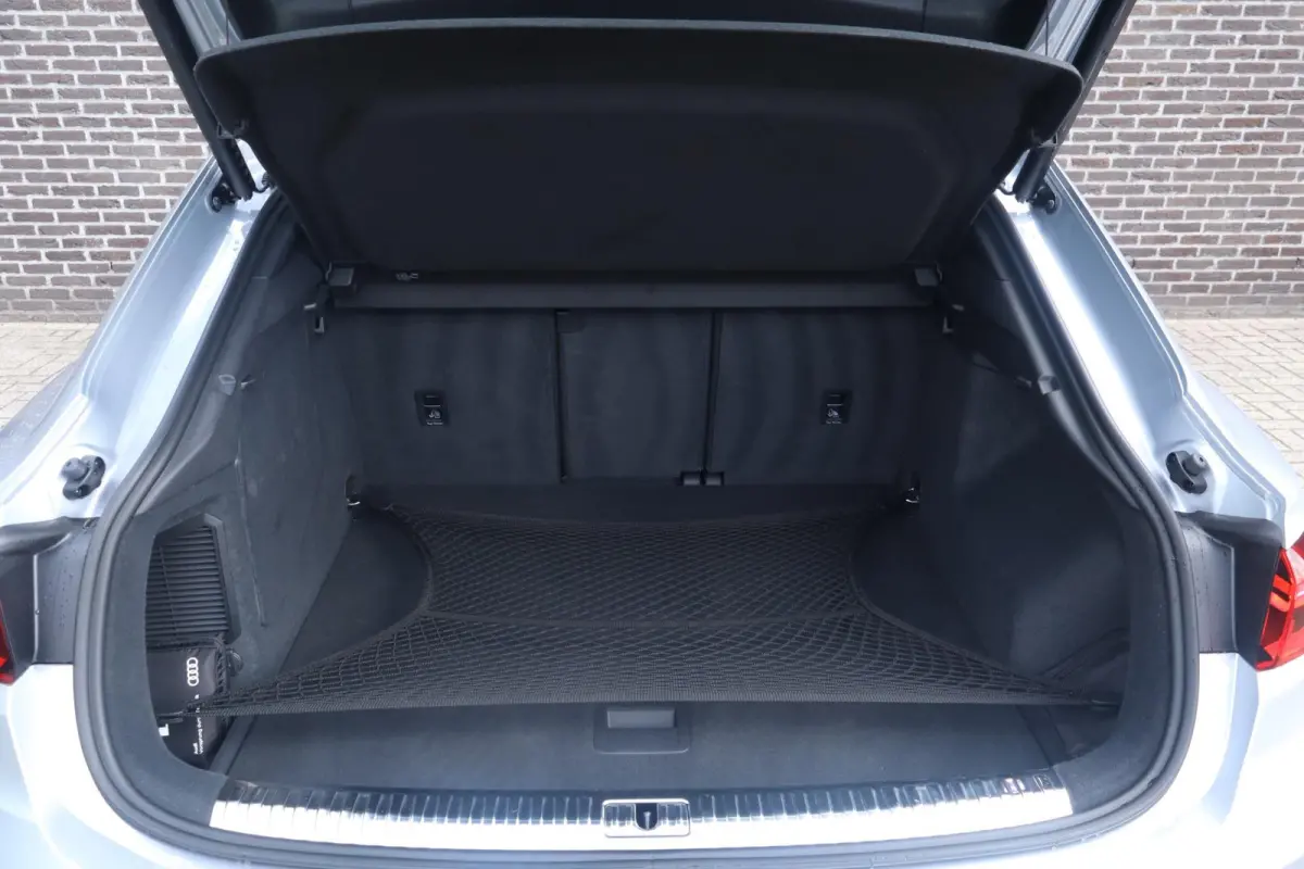 45 TFSIe 245pk PHEV S Edition | Panoramadak | Matrix LED | Elektr. Achterklep | Achteruitrijcamera | Stoelverwarming