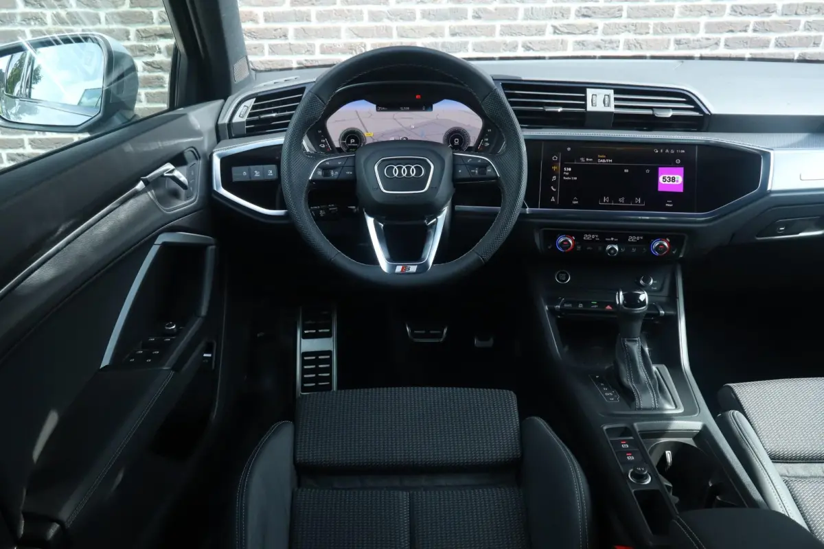 45 TFSIe 245pk PHEV S Edition | Panoramadak | Matrix LED | Elektr. Achterklep | Achteruitrijcamera | Stoelverwarming