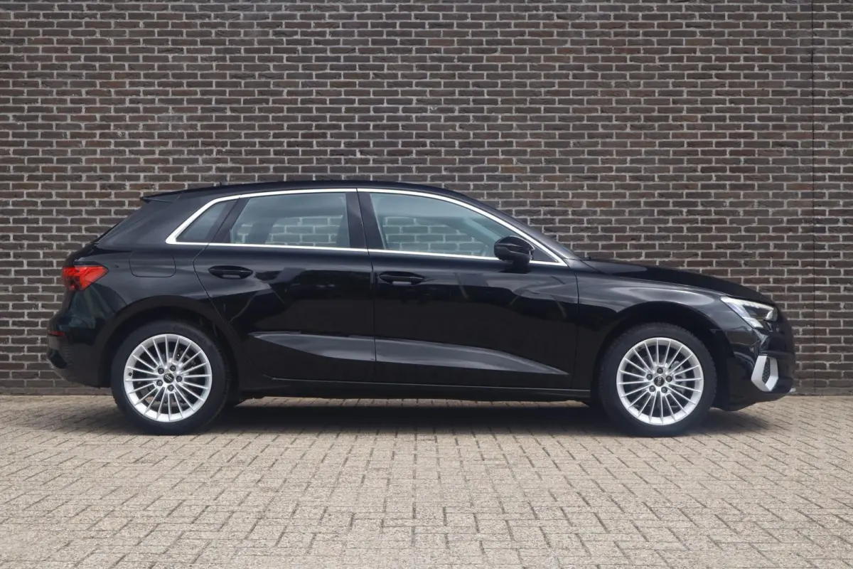 30 TFSI 110pk S-tronic Advanced Edition | Sportstoelen | Stoelverwarming | Full LED | Cruise Control | Smartphone Interface