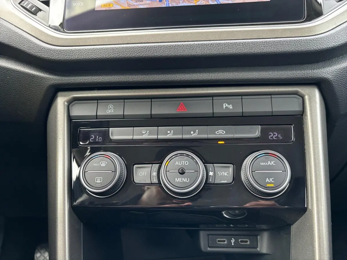 1.0 TSI Style | Navi | Clima | Adaptive Cruise | LM Velgen | Apple Carplay | Android Auto